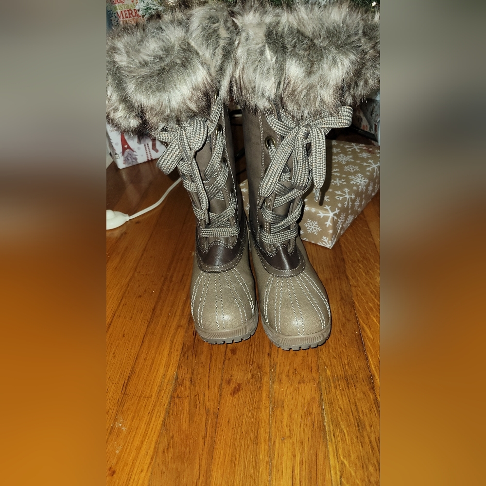 London Fog boots